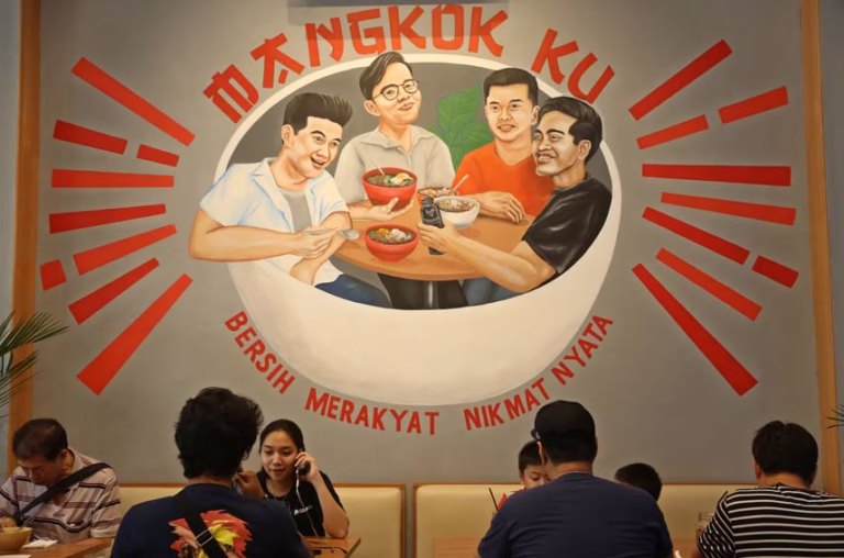 Mangkoku: Kolaborasi Gibran, Kaesang, dan Chef Arnold