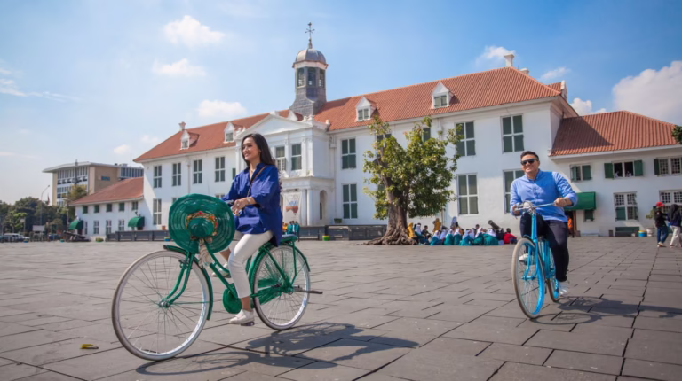 10 Destinasi Wisata di Indonesia yang Viral di TikTok