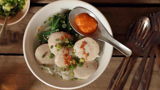 Bakso Gepeng Asli Pontianak! Bakso Papa Muda Bikin Nagih!