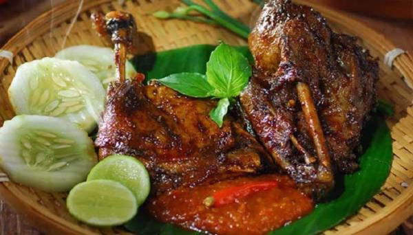 8 Rekomendasi Kuliner di Kota Metro Lampung Ramah untuk Keluarga