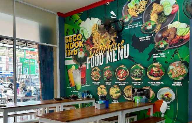 Segondok Mbak Asih Tambah Menu Khas Jawa: Nasi Telur