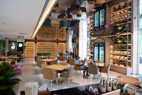 Rekomendasi Tempat Cafe Nongkrong Terbaik di Kota Indragiri Hulu untuk Pengalaman Santai dan Asik
