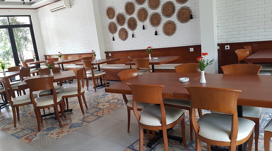 Cafe di Menteng